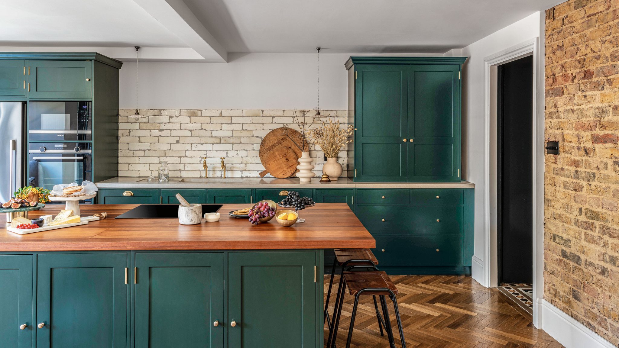 Kitchen Cabinet Painting